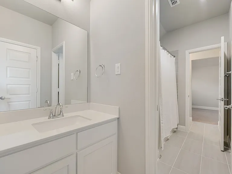 846 Tillman Dr — Photo 17