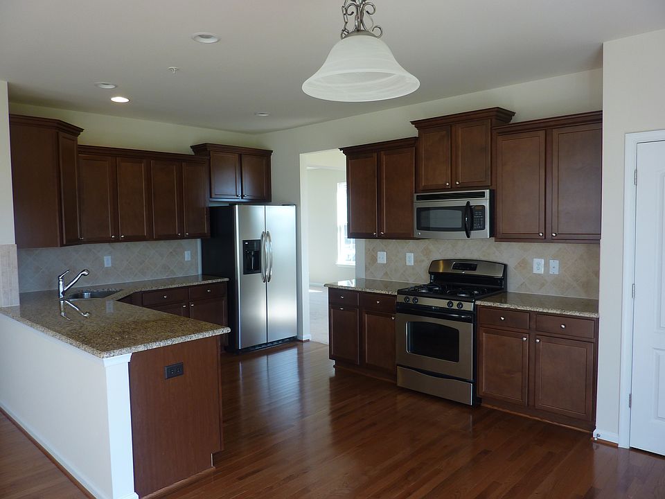 2nd image of 11955 Winged Foot Ct