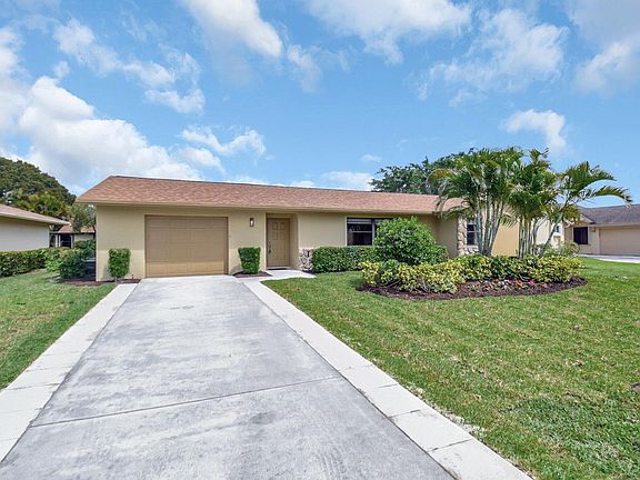 3rd image of 1365 NW 29th Avenue