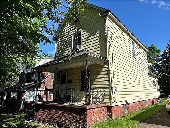 2nd image of 150 Tremble Ave