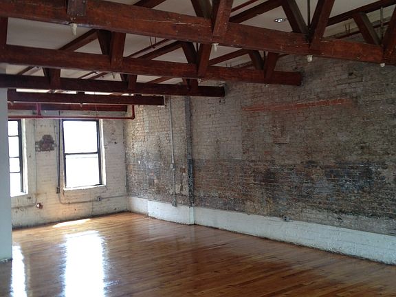 3rd image of 140 Jackson St APT 4A