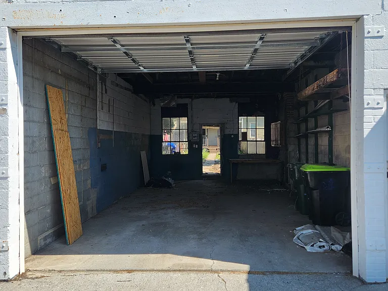 340 E Guilford St — Photo 23