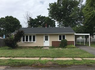 42 Cambridge Rd, Edison, NJ 08817