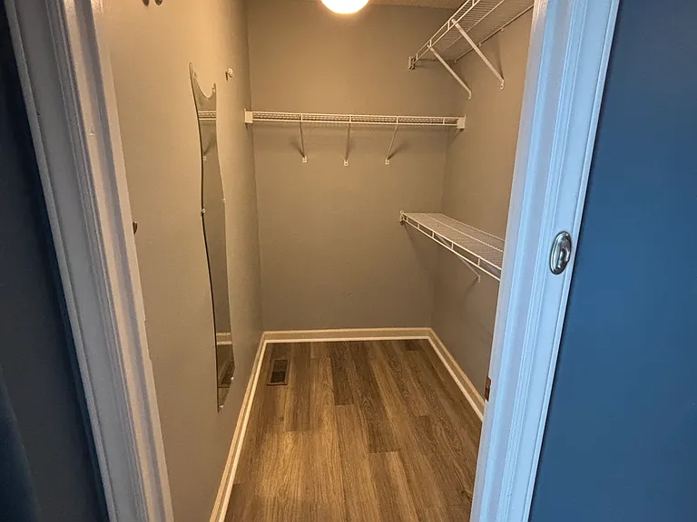2501 Water Run Ct — Photo 10
