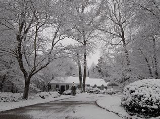 6108 Lancelot Dr, Charlotte, NC 28270