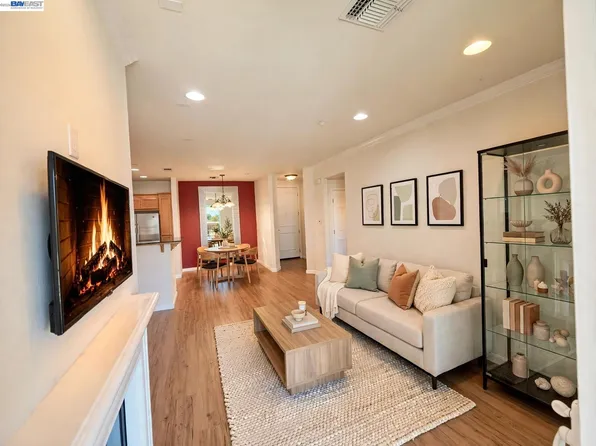 3245 Dublin Blvd APT 219, Dublin, CA 94568