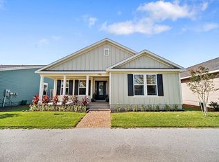 1708 Discovery Loop, Panama City, FL 32405