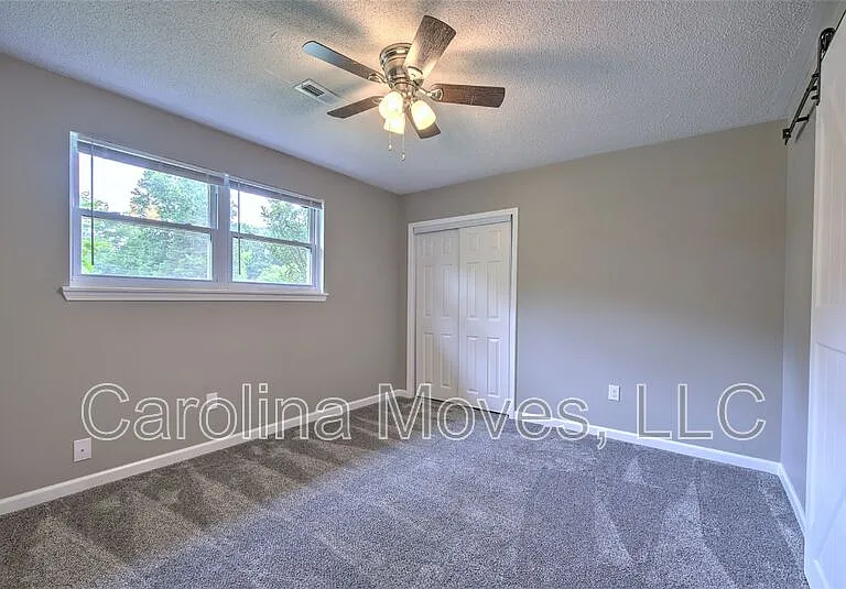 130 Pleasant Dr #A — Photo 11