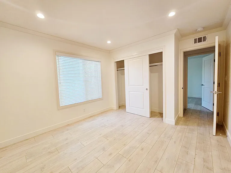 18359 Camino Bello #A — Photo 33