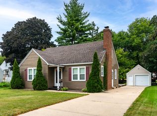 3510 W Gate Pkwy, Rockford, IL