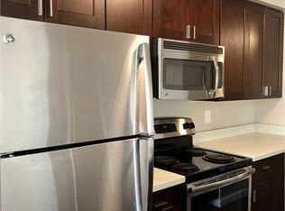 2515 Thorndyke Ave W APT 3, Seattle, WA 98199