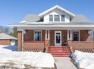 201 W McGonagle St, Duluth, MN 55808