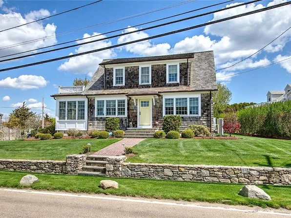 228 Bonnet Point Rd, Narragansett, RI 02882