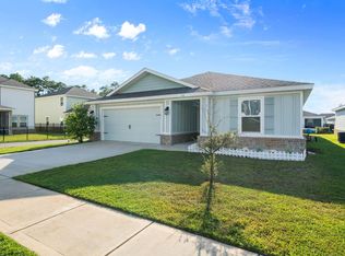 146 Old Canoe Ln, Freeport, FL 32439