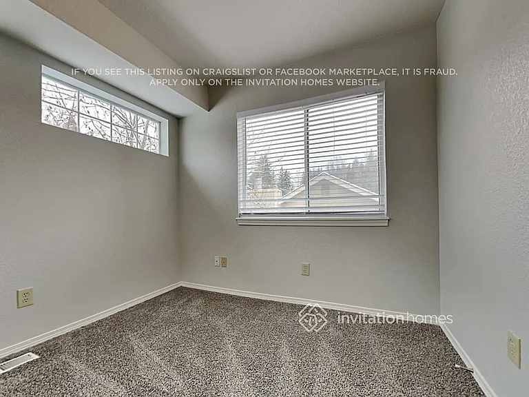 1722 Mapleview Ct NE — Photo 12