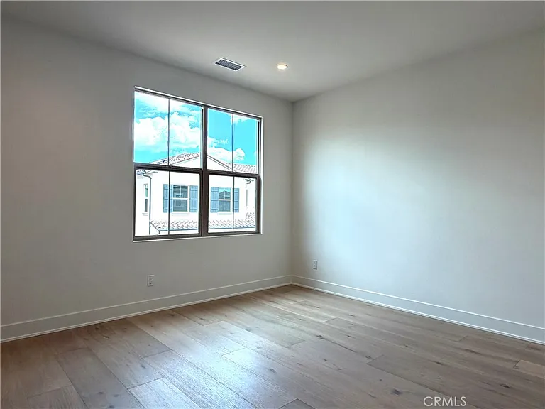 208 Maricopa — Photo 21