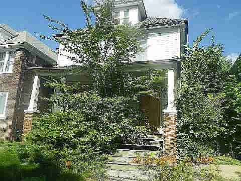 2700 Montgomery