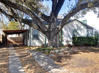 3216 McCart Ave, Fort Worth, TX 76109