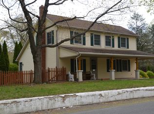 520 River Road, pohatcong, NJ 08865