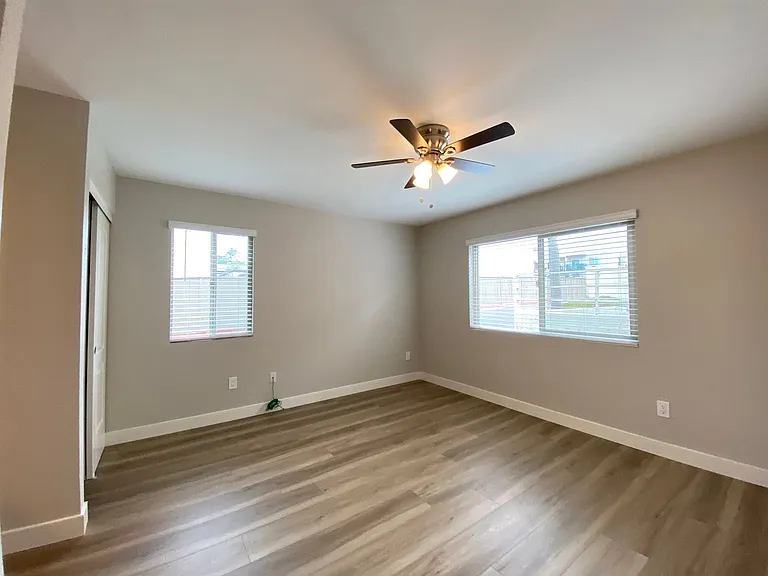 West Palm Apartments — Photo 17