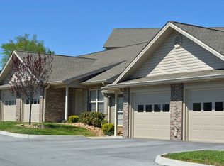 2448 Suncrest Village Ln, Johnson City, TN 37615