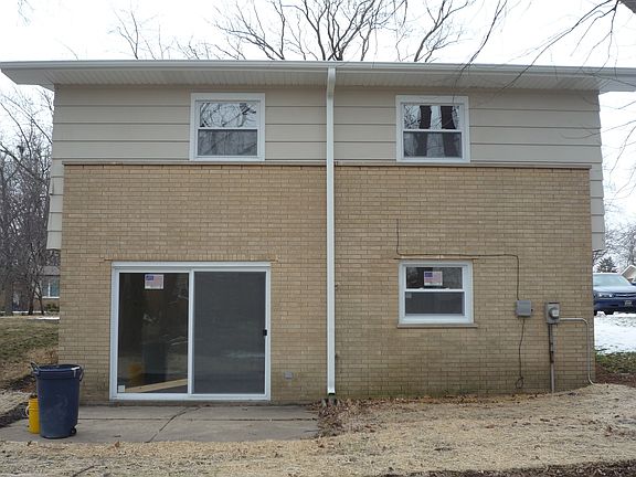 5th image of 345 W Holly Ct