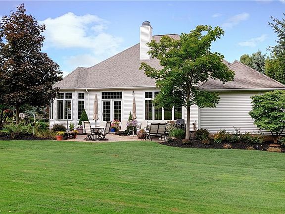 4th image of 11390 Saddlewood Ln