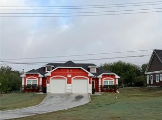 398 Mesa Dr APT D, Del Valle, TX 78617