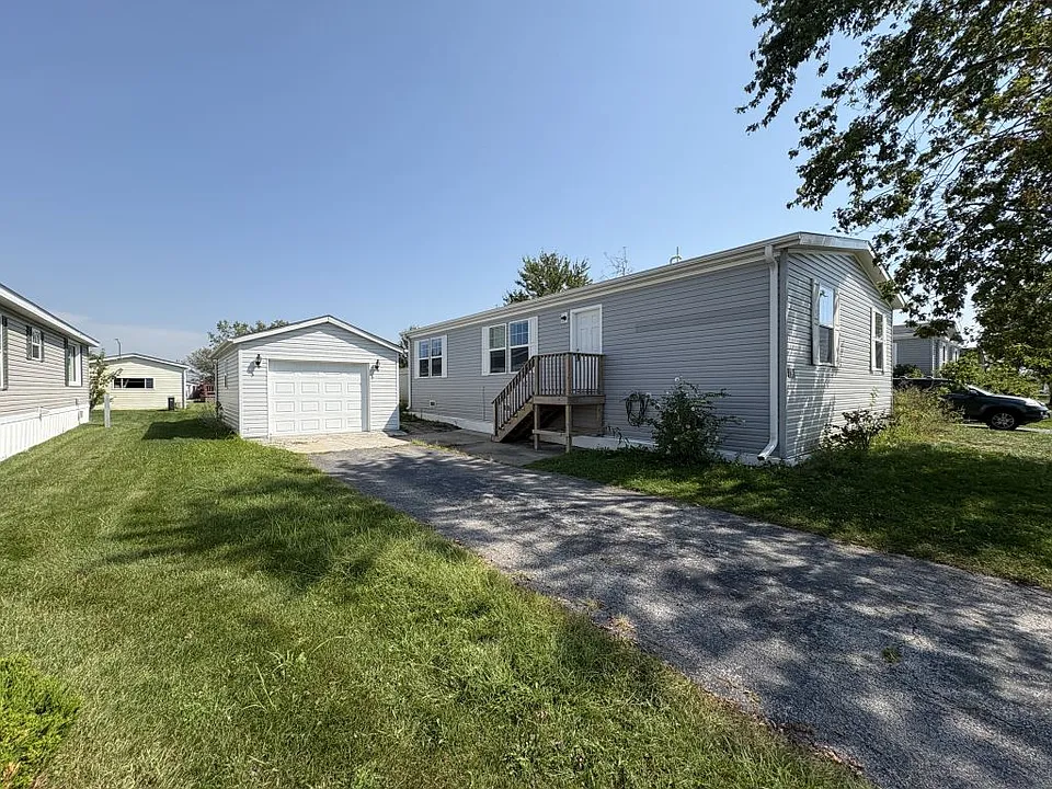 19 Swallow Ln #19SWAL