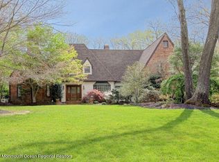 1613 Badger Dr, Toms River, NJ 08755