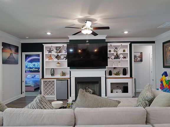 4th image of 5862 Bay View Dr