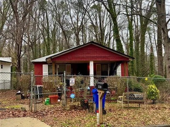 3230 Altacrest Dr, Scottdale, GA 30079