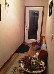 3rd image of 714 Park Ln