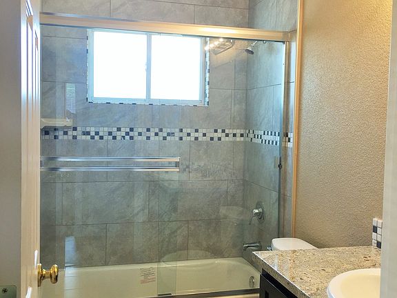 3rd image of 352 Yampa Cir