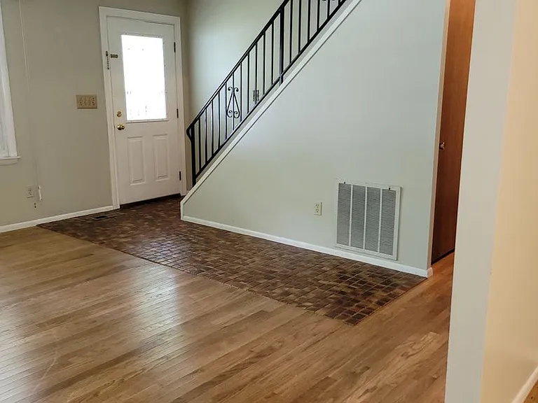 3915 S Orchard Ct — Photo 21