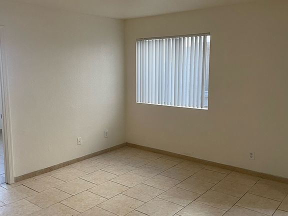 5th image of 2417 W Campbell Ave APT 305