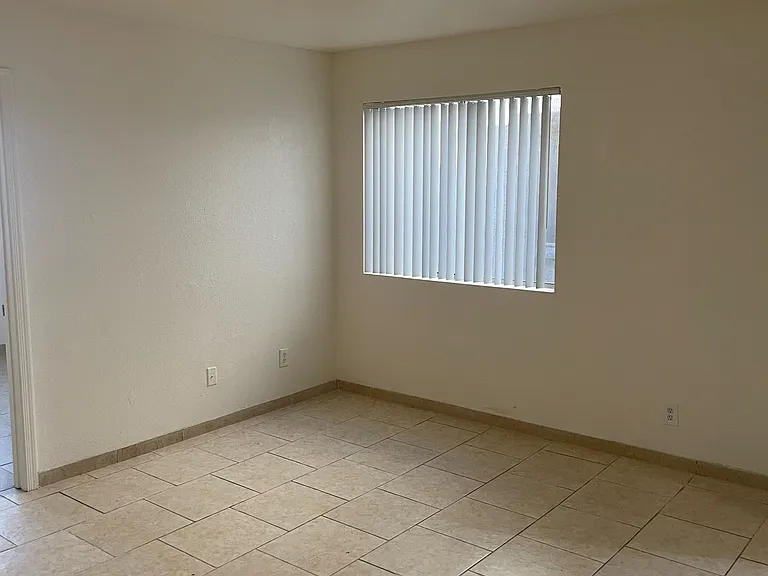 2417 W Campbell Ave #101 — Photo 9