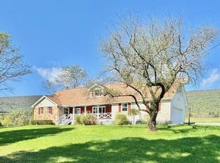 3905 Scotch Valley Rd, Hollidaysburg, PA 16648