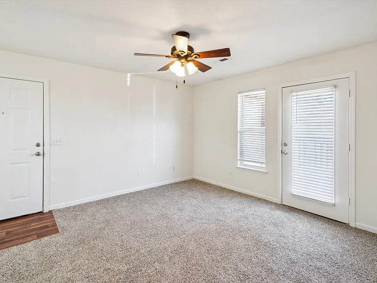 Legacy Village — Photo 91
