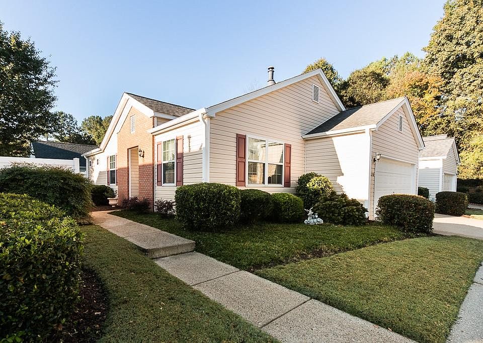 1st image of 1230 W Oaks Way
