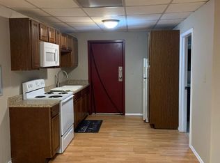 908 Moss Ln, Cuero, TX 77954