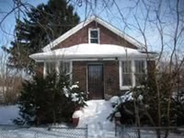 1029 Ellsworth Pl, Gary, IN 46404