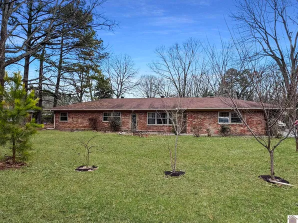 1308 Royal Trl, Manchester, TN 37355