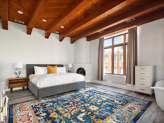 3rd image of 521 W 47th St Penthouse B