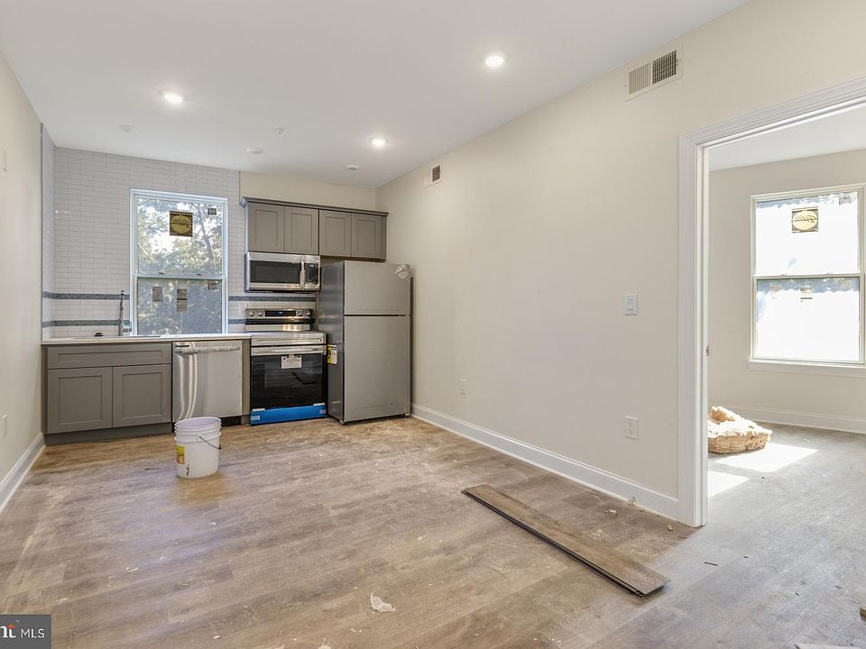 1st image of 511 E Gorgas Ln #2F