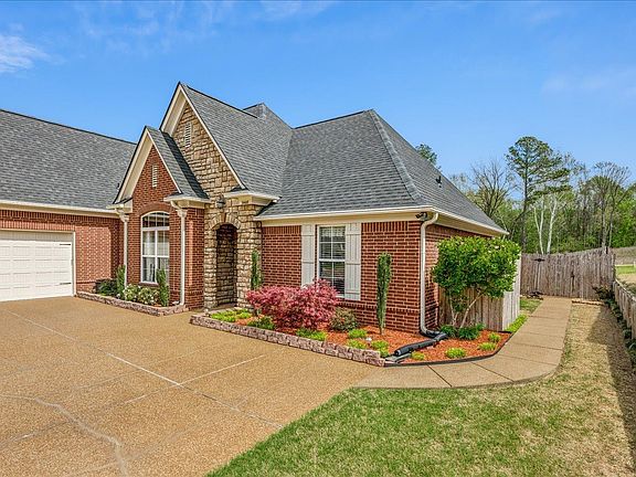 5th image of 3408 Golden Valley Ln