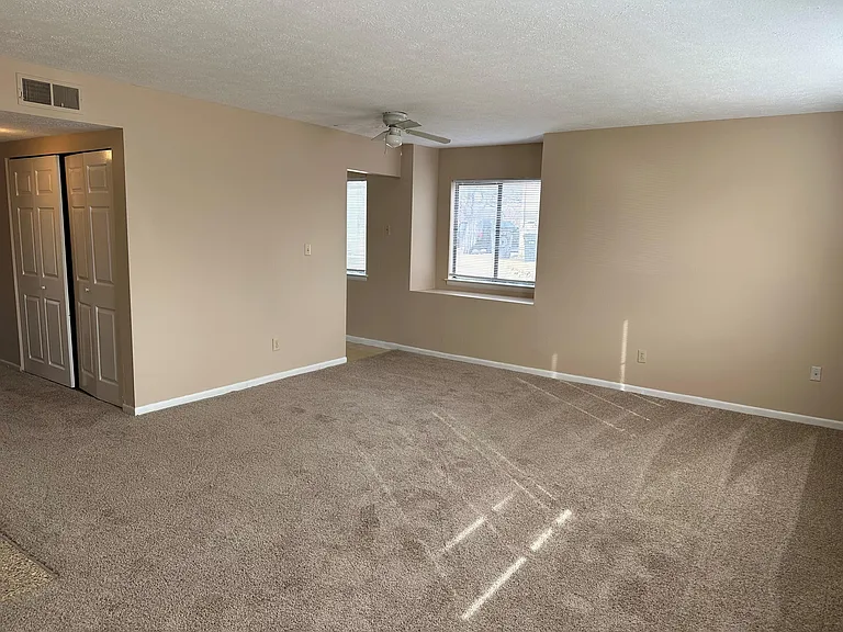 460 Lenney Dr #1 — Photo 3