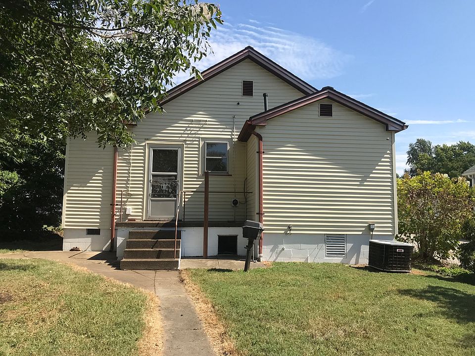 2nd image of 120 Althaus Ave