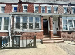 30-23 46th St #7, Astoria, NY 11103
