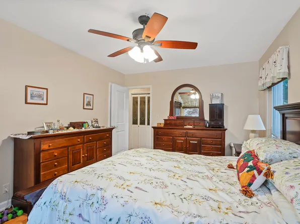 64-04 78th Street image 17 of 27